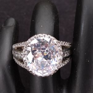 Lustrous Stella Italian Designer 2ct Oval CZ in SS